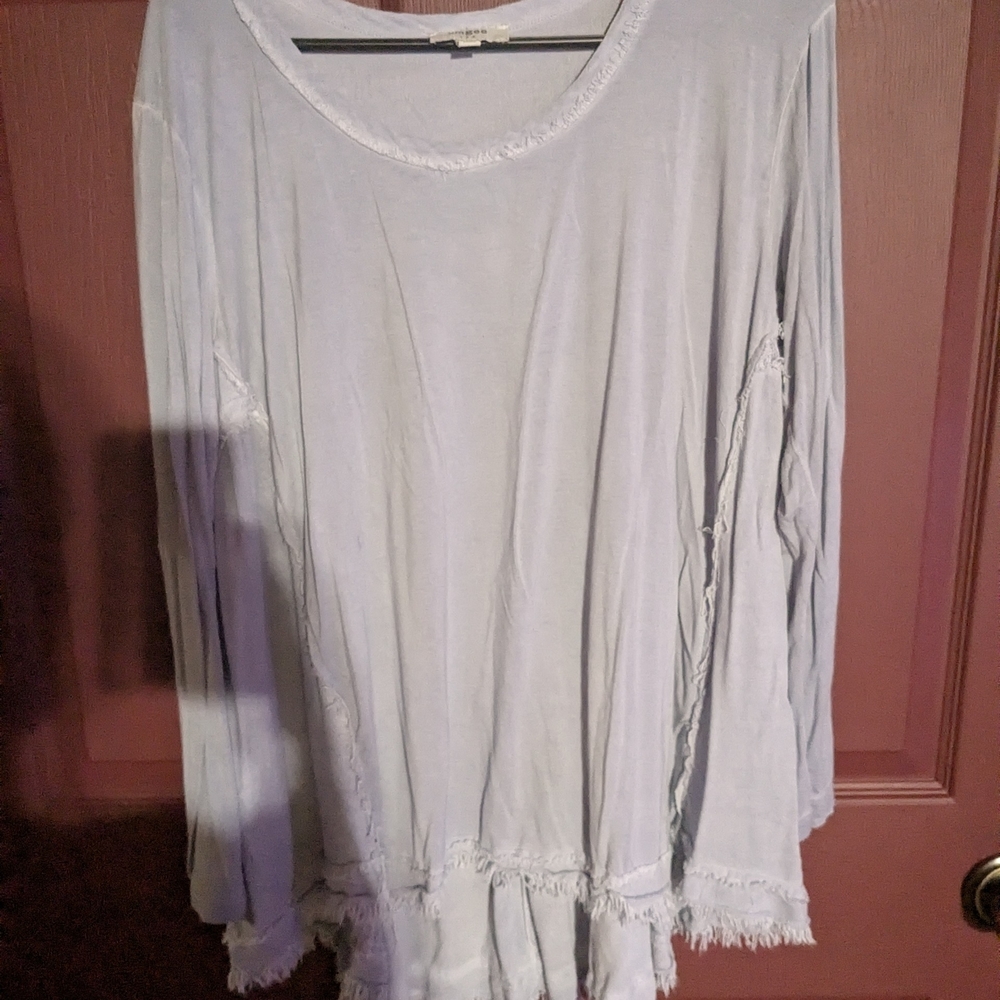Umgee Pale Blue Long Sleeve Scoop Neck Top